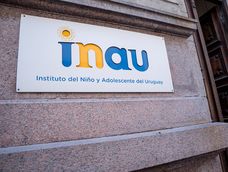 Sede central del Instituto del Niño y Adolescente del Uruguay (INAU). Sede central del Instituto del Niño y Adolescente del Uruguay (INAU).