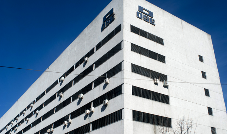Fachada de la sede de OSE.