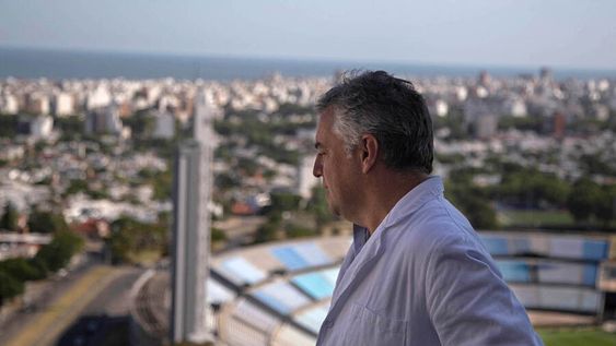 Álvaro Villar en el Hospital de Clínicas. Foto: Pablo La Rosa / adhocFOTOS Álvaro Villar en el Hospital de Clínicas. Foto: Pablo La Rosa / adhocFOTOS
