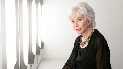 Isabel Allende vuelve a Uruguay a presentar en el Teatro Solís su última novela
