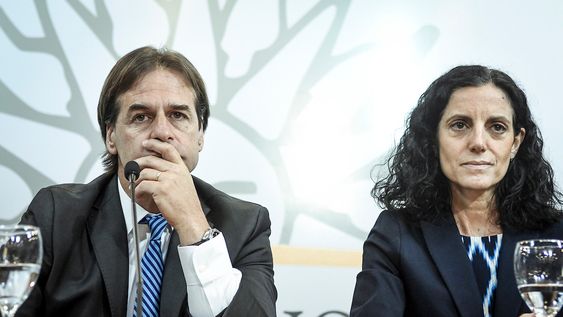 Lacalle Pou y Arbeleche en la transición antes de asumir el gobierno, en 2019 Lacalle Pou y Arbeleche en la transición antes de asumir el gobierno, en 2019