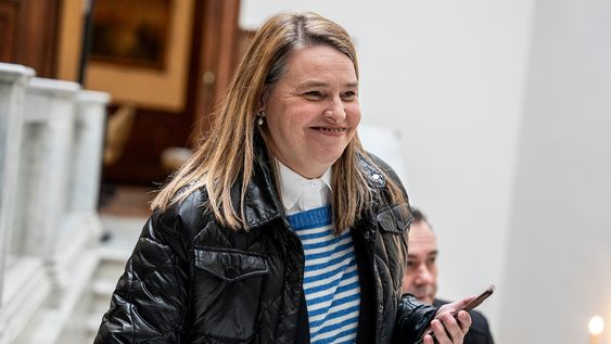 Andrea Brugman en la sede del Partido Nacional
