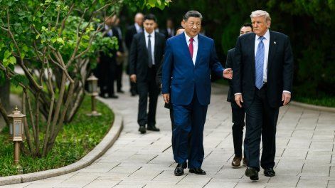 Donald Trump junto a Xi Jinping, en Zhongnanhai, Pekín.
