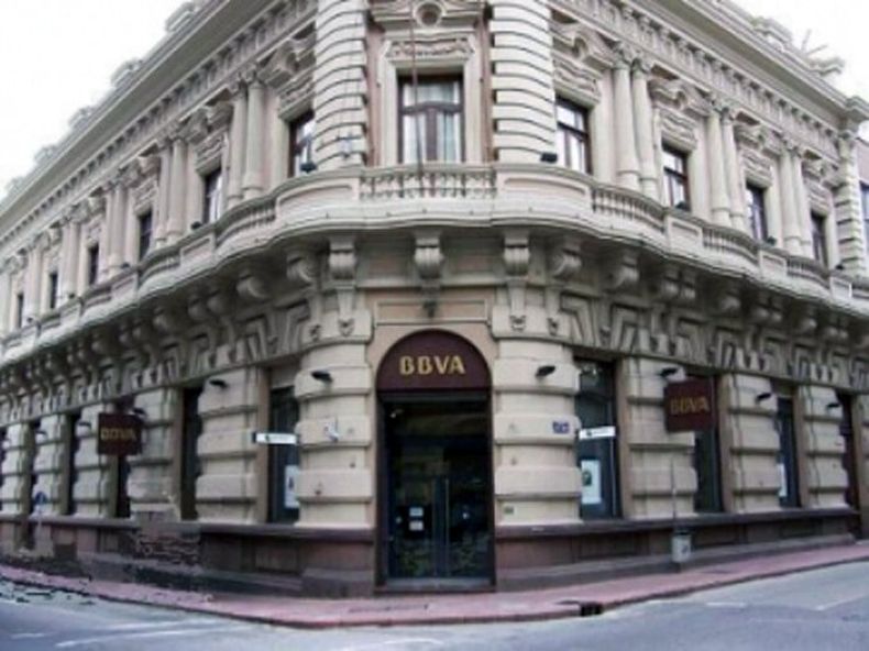 BBVA Uruguay, en su oficina de la Ciudad Vieja
