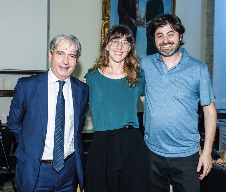 Director general del MEC Pablo Landoni, directora del documental Ida Vitale María Arillaga y coordinador del Instituto Nacional de Letras del MEC Nicolás Der Agopian