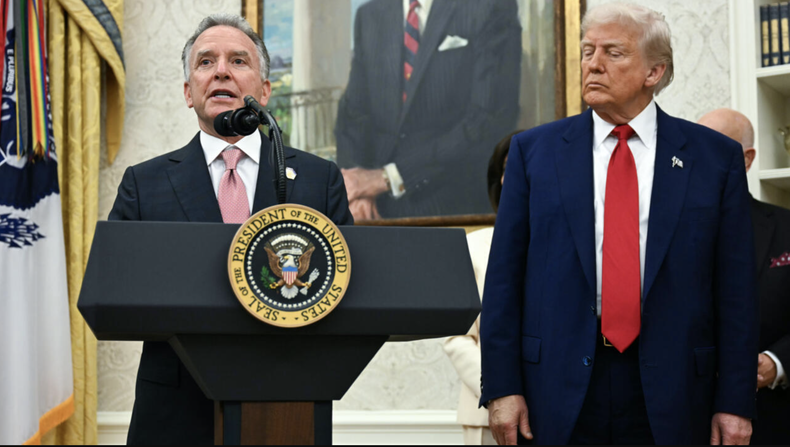 Donald Trump con el enviado de Estados Unidos para Oriente Medio, Steve Witkoff