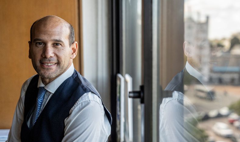 Martín Lema en su despacho del anexo del Palacio Legislativo&nbsp;