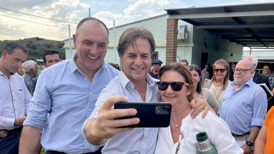 imagen de Carlos Albisu, el delfín político de Lacalle Pou en Salto y una renuncia obligada imagen de Carlos Albisu, el delfín político de Lacalle Pou en Salto y una renuncia obligada