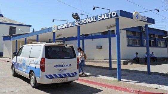 proyecto de servicio publico obligatorio de medicos especialistas, entre reparos de colectivos y respaldo en la poblacion