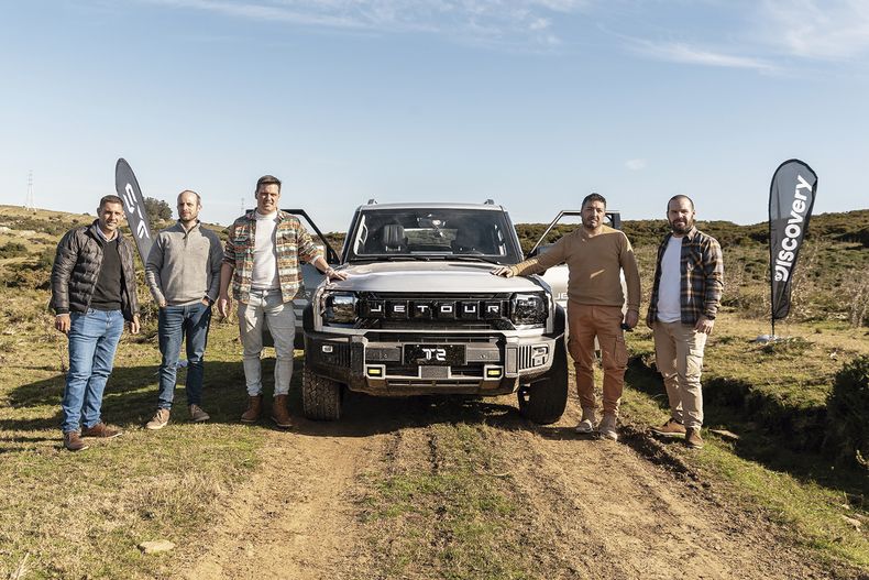 Equipo comercial de Jetour: Fernando Ferreira, Sebastián Medici, Martín Cervini, Marcos Amaral y Germán Ferreiro