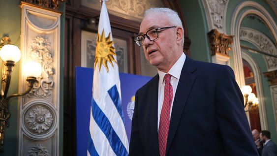 Mario Lubetkin durante su asunción al frente del Ministerio de Relaciones Exteriores Mario Lubetkin durante su asunción al frente del Ministerio de Relaciones Exteriores