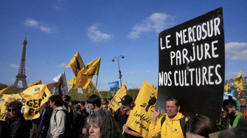 Protestas de agricultores franceses por el acuerdo con el Mercosur.