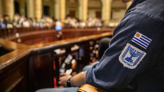 Homenaje realizado en enero en el Parlamento a las víctimas del Holocausto. Foto: Mauricio Zina / adhocFOTOS Homenaje realizado en enero en el Parlamento a las víctimas del Holocausto. Foto: Mauricio Zina / adhocFOTOS