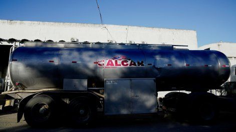 Camión de Calcar en Carmelo, Colonia