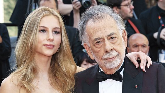 Romy Mars acompaña a su abuelo Francis Ford Coppola en el Festival de Cannes 2024, y es uno de los ejemplos de nepotismo hollywoodense&nbsp;