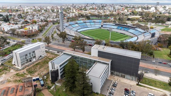 De cara al Mundial 2030, el Estadio Centenario será reformado para aumentar su capacidad en tres mil personas De cara al Mundial 2030, el Estadio Centenario será reformado para aumentar su capacidad en tres mil personas