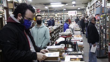 Búsqueda | Librería Cooperativa del Cordón. Foto: Nicolás Der Agopián