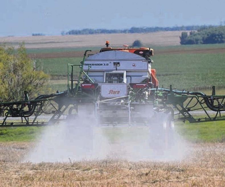 De 2019 a 2023 se tramitaron 10.385 importaciones de fitosanitarios
