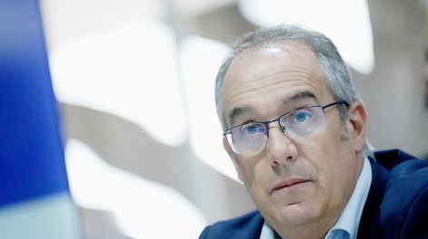 José Carlos Mahía, futuro titular del MEC, en la sede del Frente Amplio el 6 de febrero de 2025