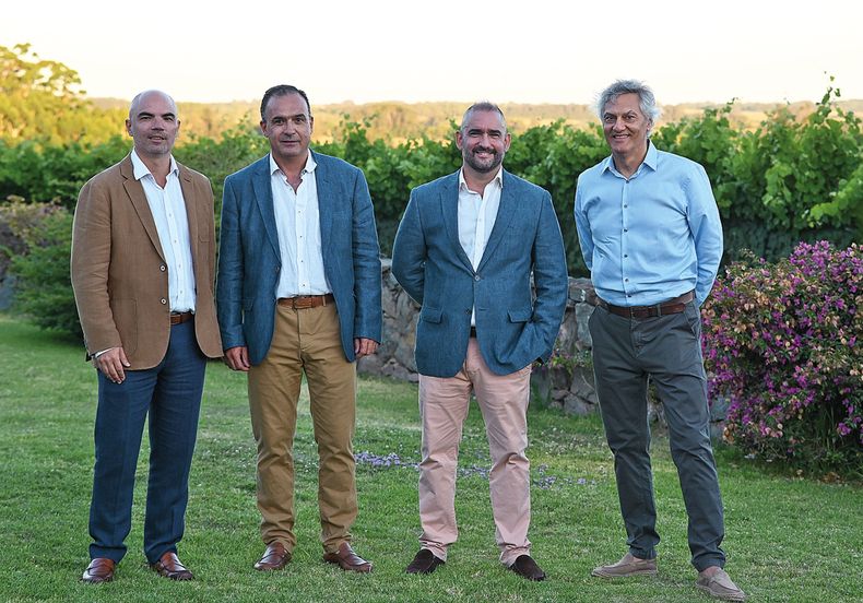 José Miranda, Mauricio Orihuela, Carlos Saccone y Constantino Gotsis