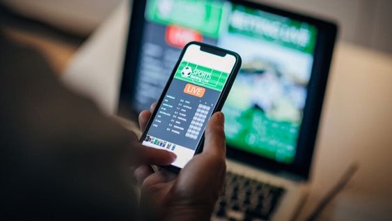 imagen de El Ejecutivo atiende pedido de casinos para autorizar las apuestas online, mientras juegos de deportes virtuales están en “suspenso” imagen de El Ejecutivo atiende pedido de casinos para autorizar las apuestas online, mientras juegos de deportes virtuales están en “suspenso”