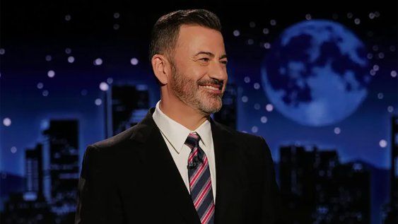 Jimmy Kimmel regresa a la TV con críticas al gobierno de Donald Trump.