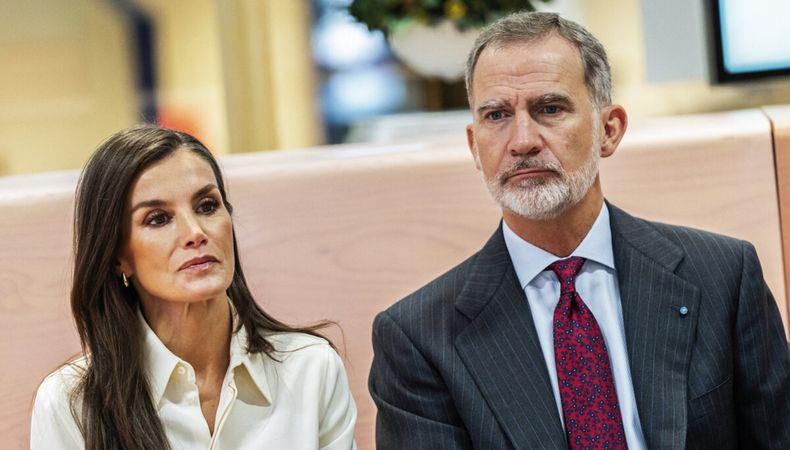 El matrimonio del rey Felipe con Letizia hace aguas y hay rumores de divorcio.
