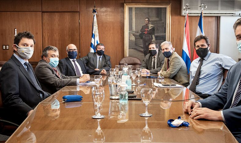 El BCU resolvió incrementar la tasa de política monetaria a 5,25%. Foto: BCU.