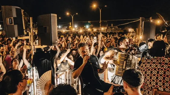 Jorge Drexler, en Rueda de Candombe. Jorge Drexler, en Rueda de Candombe.