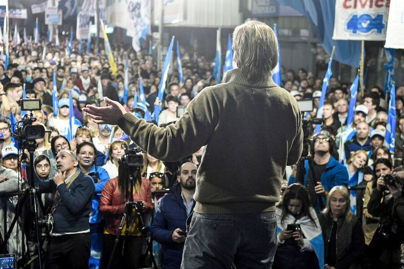 imagen de Tras unos días destinados a apagar incendios, los blancos tuvieron un cierre austero, moderado, y con la idea fija del gobierno multicolor