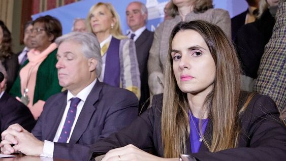 Carolina Ache y Francisco Bustillo en el Parlamento. Foto: Javier Calvelo / adhocFOTOS Carolina Ache y Francisco Bustillo en el Parlamento. Foto: Javier Calvelo / adhocFOTOS