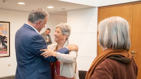 Yamandú Orsi y Lilián Celiberti el 27 de abril en Torre Ejecutiva.
