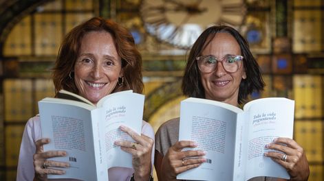 Verónica Correa y Virginia Arlington en Puro Verso. Foto Mauricio Rodríguez