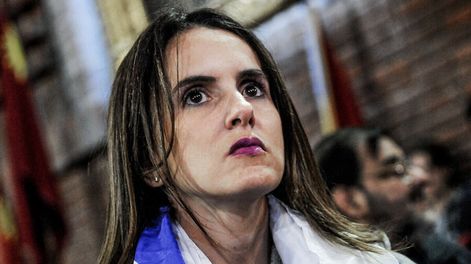 Búsqueda | Carolina Ache en un acto del Partido Colorado. Foto: Javier Calvelo / adhocFOTOS