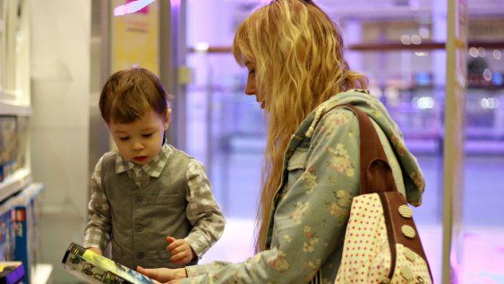 ¿por que estan bajando las tasas de natalidad en todas partes al mismo tiempo?