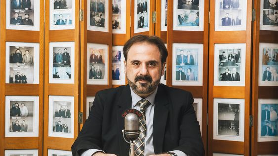 Gustavo Vaneskahian.