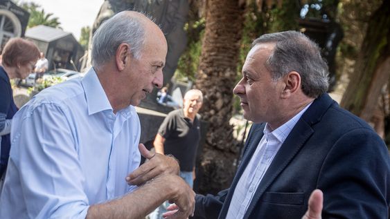 Javier García y Álvaro Delgado durante un homenaje a Wilson Ferreira Aldunate, marzo de 2024 Javier García y Álvaro Delgado durante un homenaje a Wilson Ferreira Aldunate, marzo de 2024