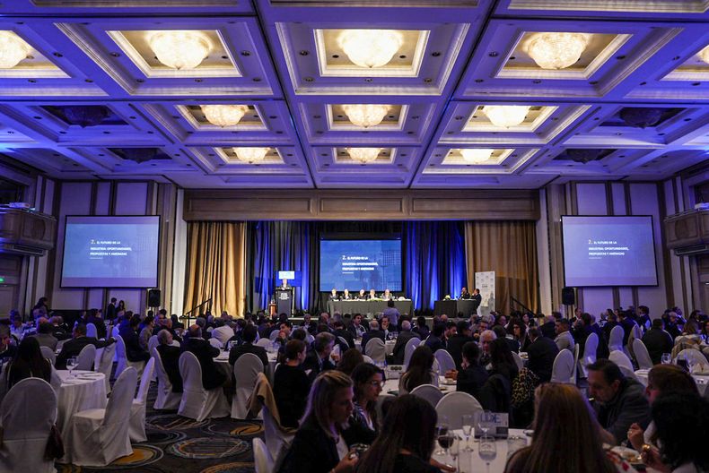 Un foro empresarial en el hotel Radisson