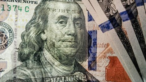 El dólar tuvo una leve alza en julio