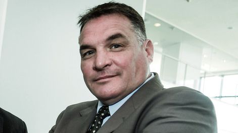 Búsqueda | Alejandro Astesiano, exjefe de la custodia presidencial, en Torre Ejecutiva. Foto: Javier Calvelo, adhocFOTOS