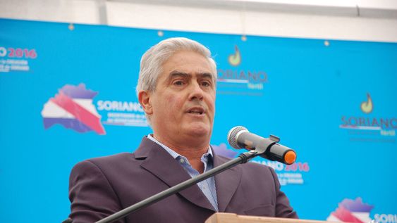 imagen de Embargos y deudas complican al intendente blanco de Soriano imagen de Embargos y deudas complican al intendente blanco de Soriano