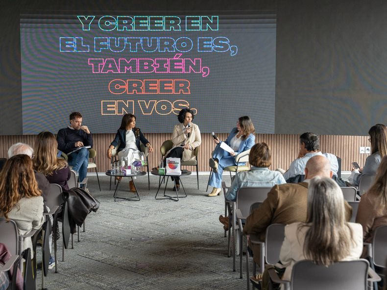Cecilia Bonino presentó un libro para “ordenar las finanzas y vivir mejor”