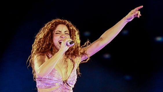 Shakira regaló al público un recorrido por toda su carrera musical, desde sus clásicos de hace más de 20 años, hasta sus últimos éxitos Shakira regaló al público un recorrido por toda su carrera musical, desde sus clásicos de hace más de 20 años, hasta sus últimos éxitos
