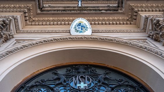 Fachada del Ministerio de Salud Pública. Fachada del Ministerio de Salud Pública.