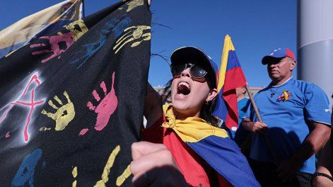 Venezolanos residentes en Buenos Aires se concentraron en la Plaza de Mayo para protestar contra Nicolás Maduro, 9 de enero de 2025