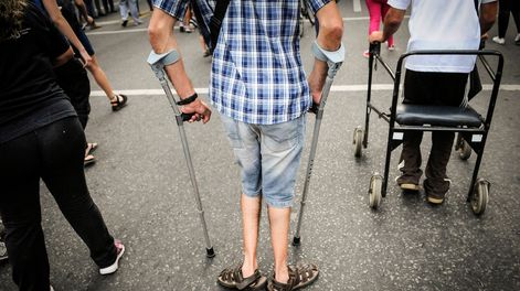 Marcha por la Accesibilidad y la Inclusión, por la Avenida 18 de Julio de Montevideo