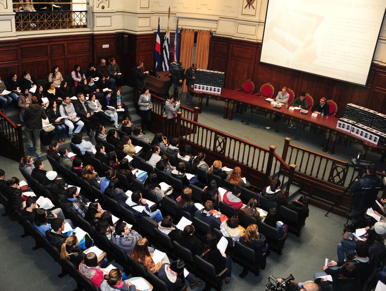 imagen de Llamados a grado 5 en Derecho