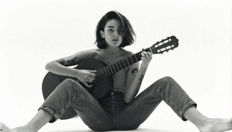 imagen de Zoe Gotusso: “Mis canciones soy yo hablando y poniendo voz a mis sentimientos”