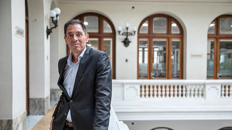 El presidente del Correo Uruguayo, Ivo González