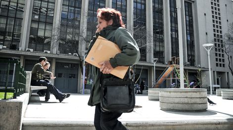 imagen de En Uruguay, la presión de tributos y aportes jubilatorios fue 31,5% del PBI